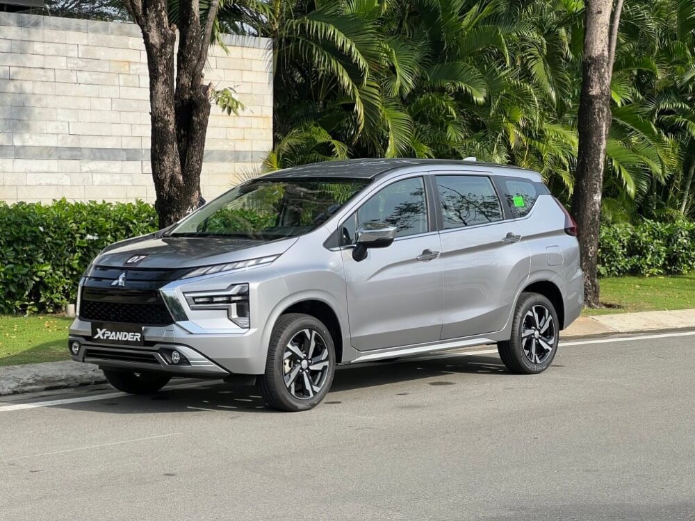 Compact 7-Seater Car