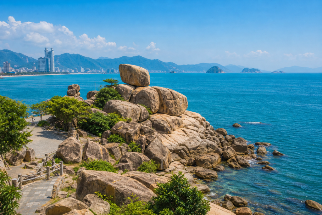 Hon Chong Promontory travel image for Mui Ne Go